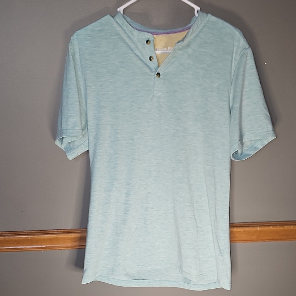 Men's Sky Blue Short Sleeve Henley Shirt - Picture 1 of 3